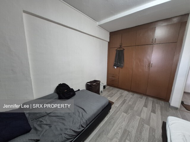 Blk 336 Jurong East Avenue 1 (Jurong East), HDB Executive #554730891